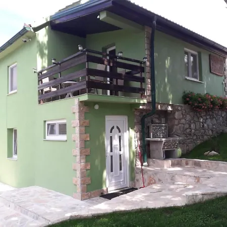House Izvor Vrilo 托米斯拉夫格拉德