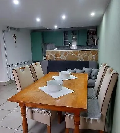 House Izvor Vrilo 托米斯拉夫格拉德
